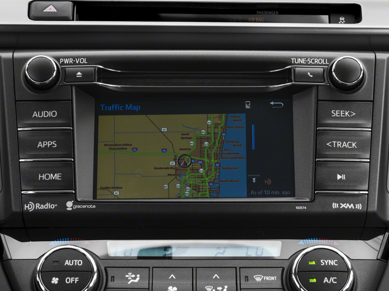 2018 Toyota RAV4 XLE - Photo 11