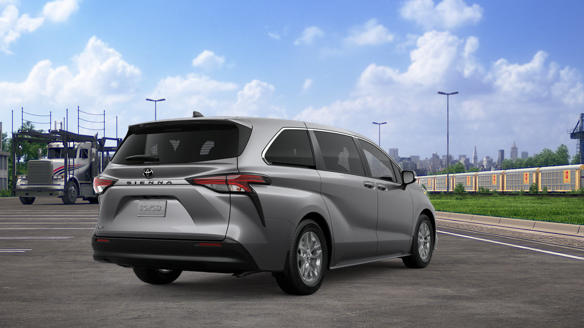 2026 Toyota Sienna LE