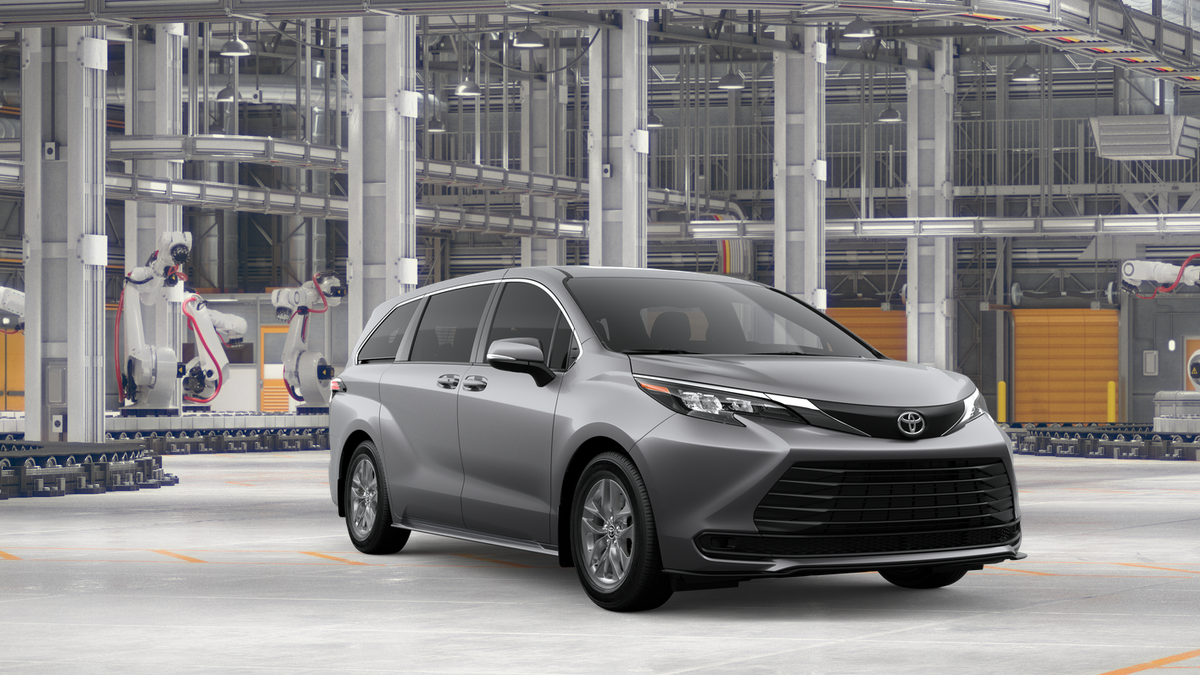 2026 Toyota Sienna LE