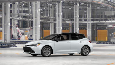 2027 Toyota Corolla Hatchback SE
