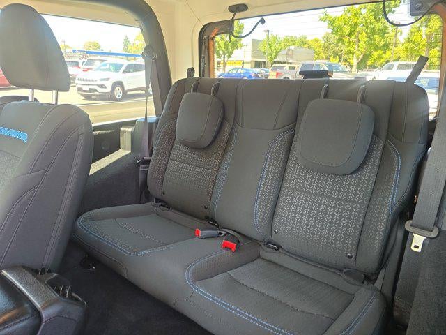 2021 Jeep Wrangler Islander