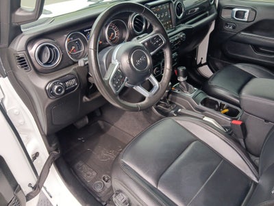 2022 Jeep Wrangler Unlimited Sahara Altitude
