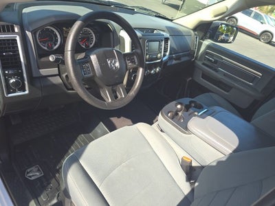 2017 RAM 1500 SLT