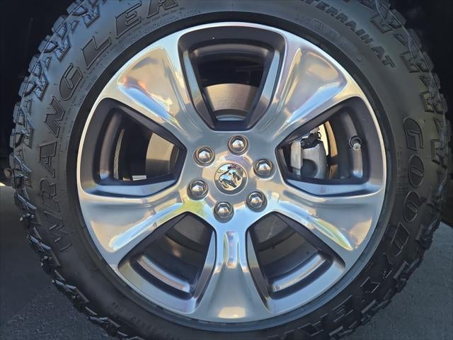 2020 RAM Ram 1500 Pickup Laramie - Photo 17
