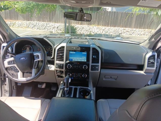 2017 Ford F-150 Lariat - Photo 31