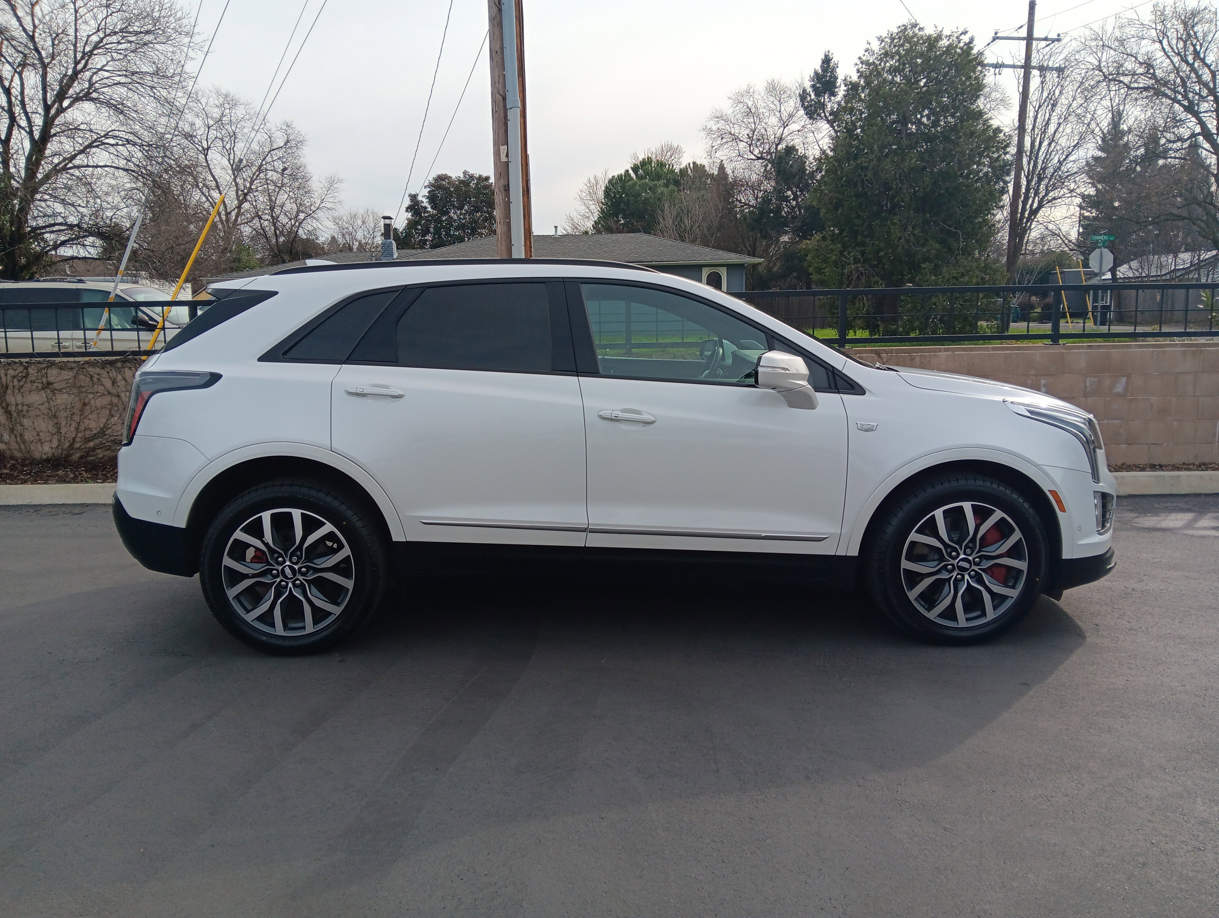 2023 Cadillac XT5 AWD Sport