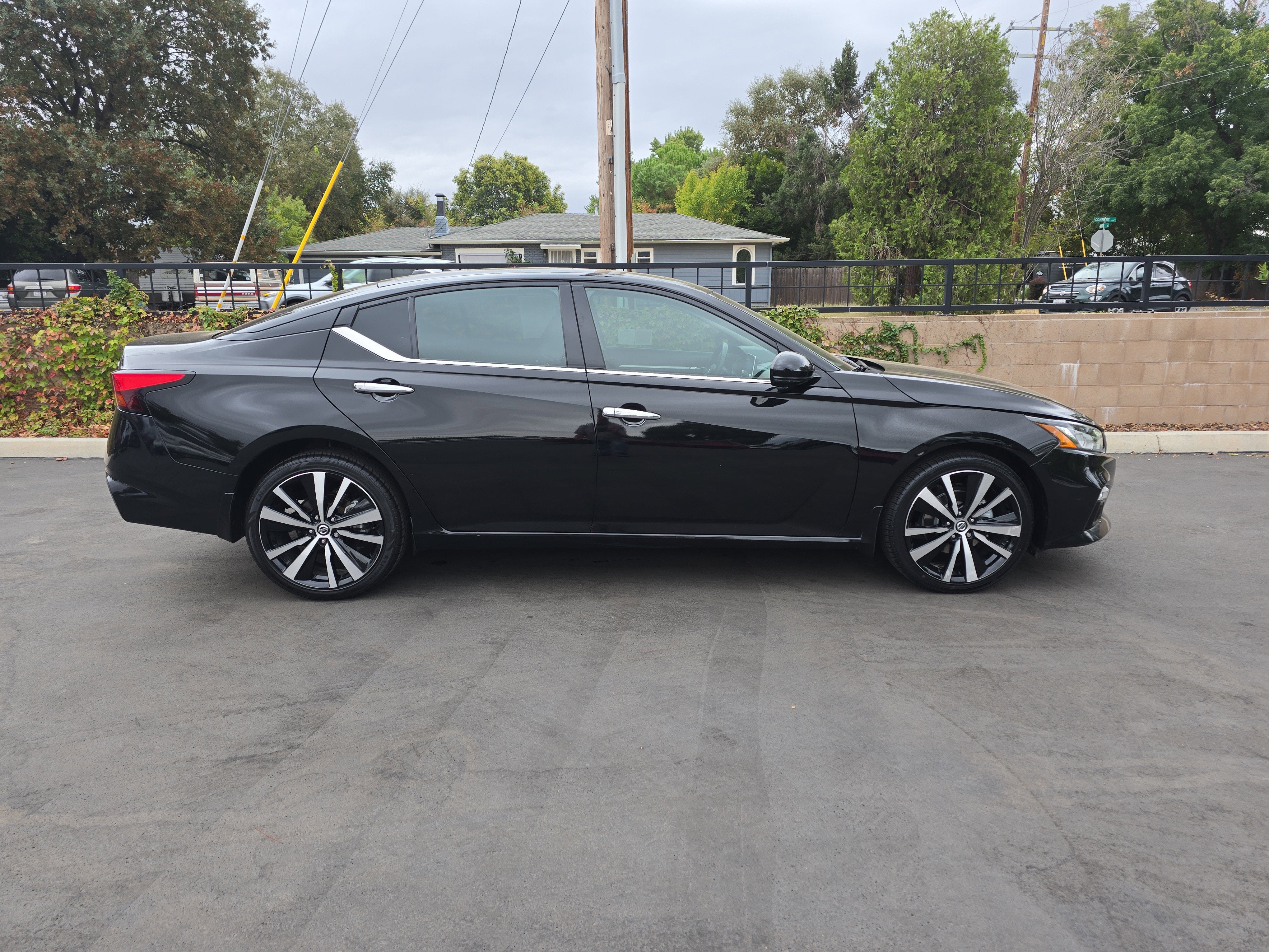 2021 Nissan Altima 2.5 Platinum