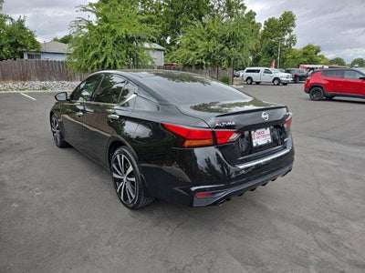 2021 Nissan Altima 2.5 Platinum