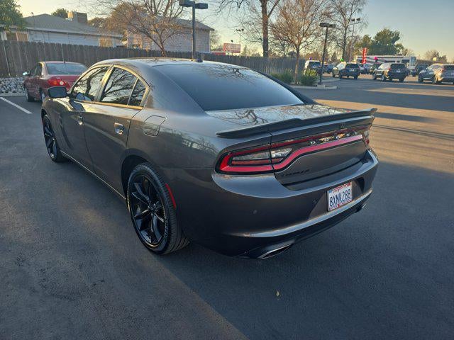 2018 Dodge Charger SXT