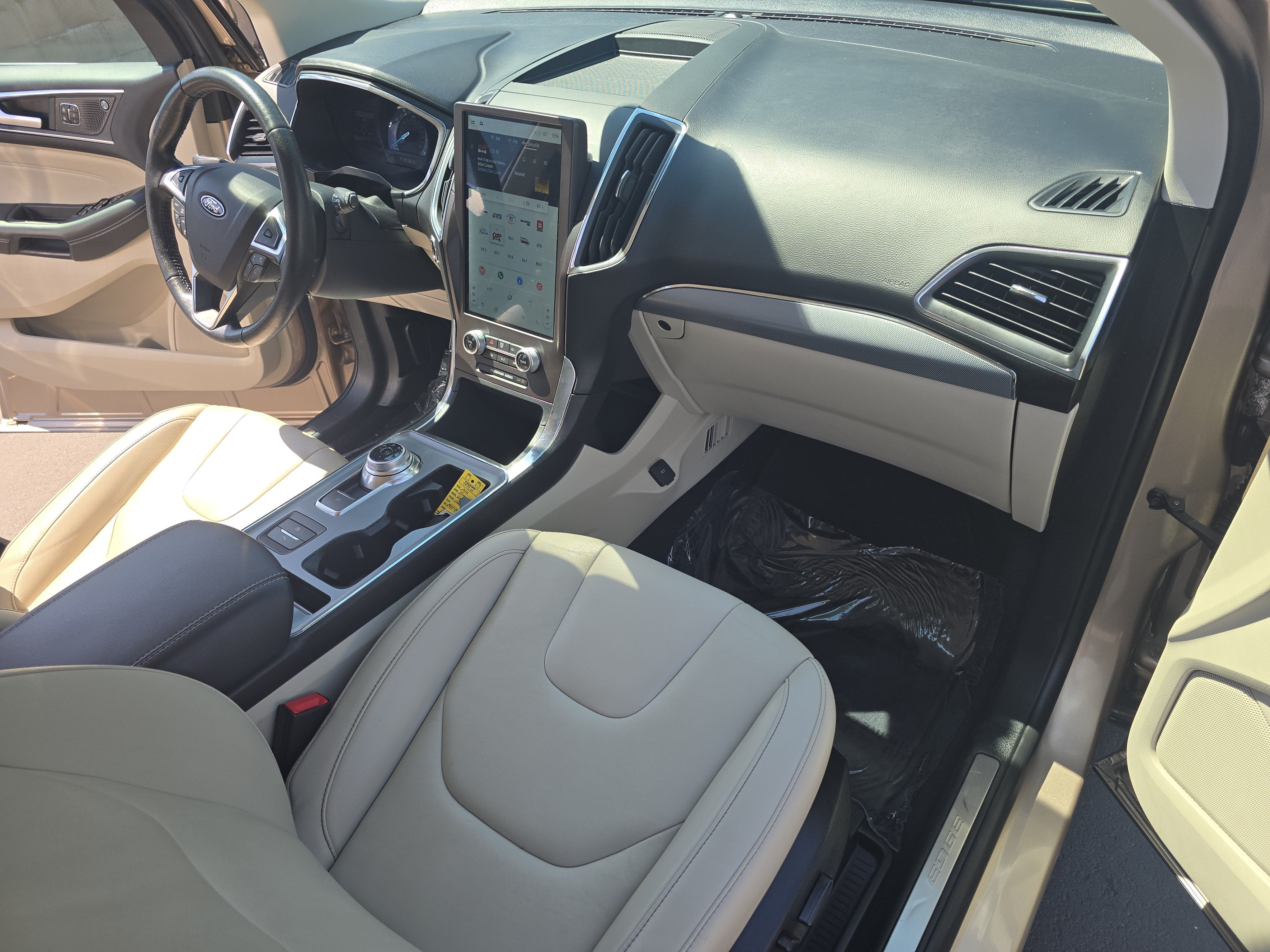 2021 Ford Edge Titanium