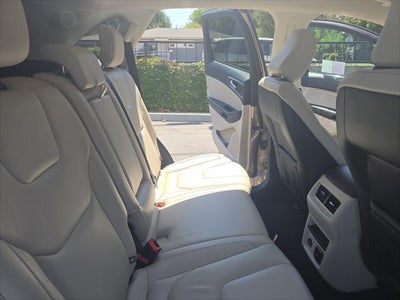 2021 Ford Edge Titanium