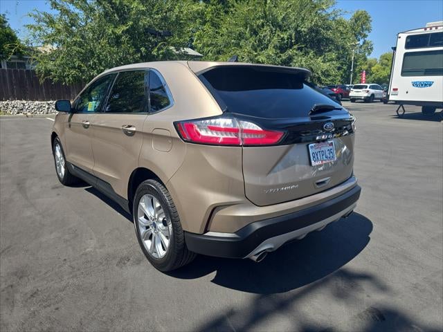 2021 Ford Edge Titanium