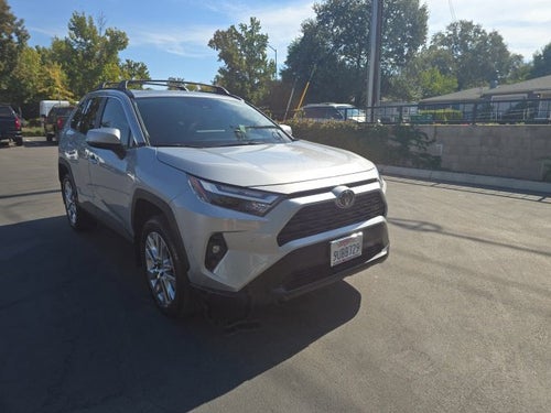 2025 Toyota RAV4 XLE Premium
