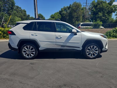 2024 Toyota RAV4 XLE Premium