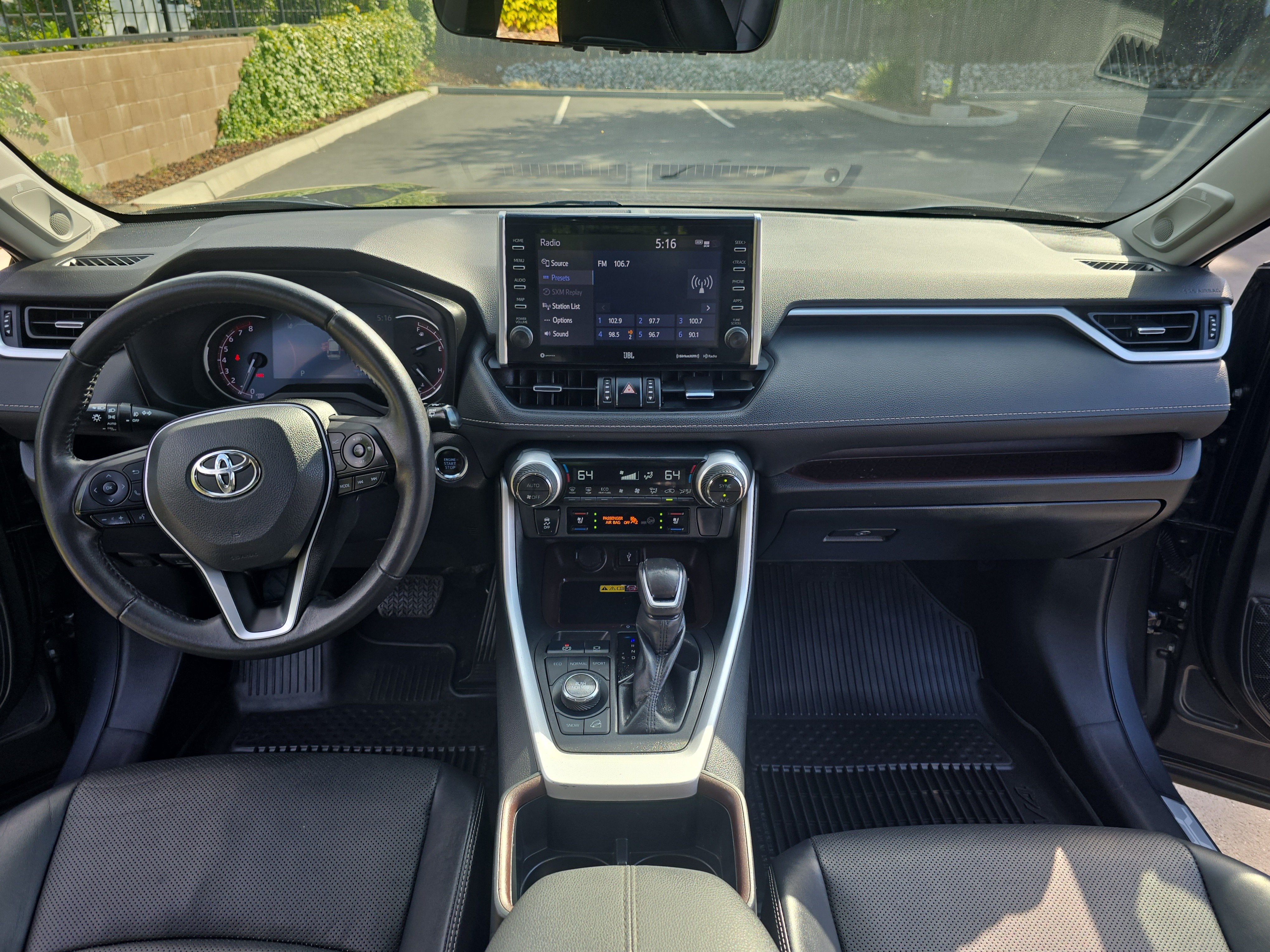 2022 Toyota RAV4 Limited