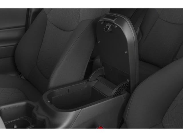 2022 Toyota RAV4 XLE - Photo 17