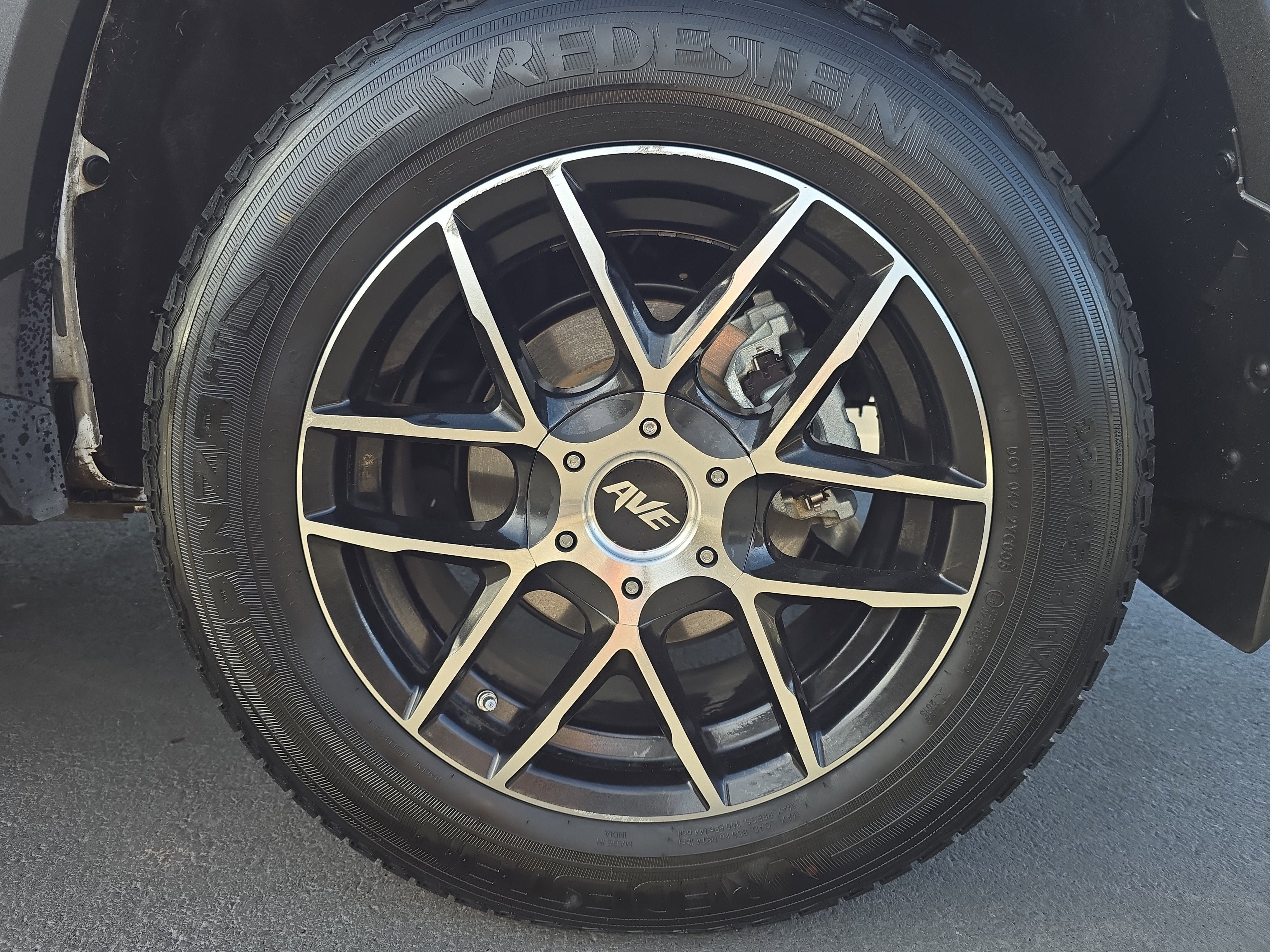 2019 Toyota RAV4 Hybrid XLE