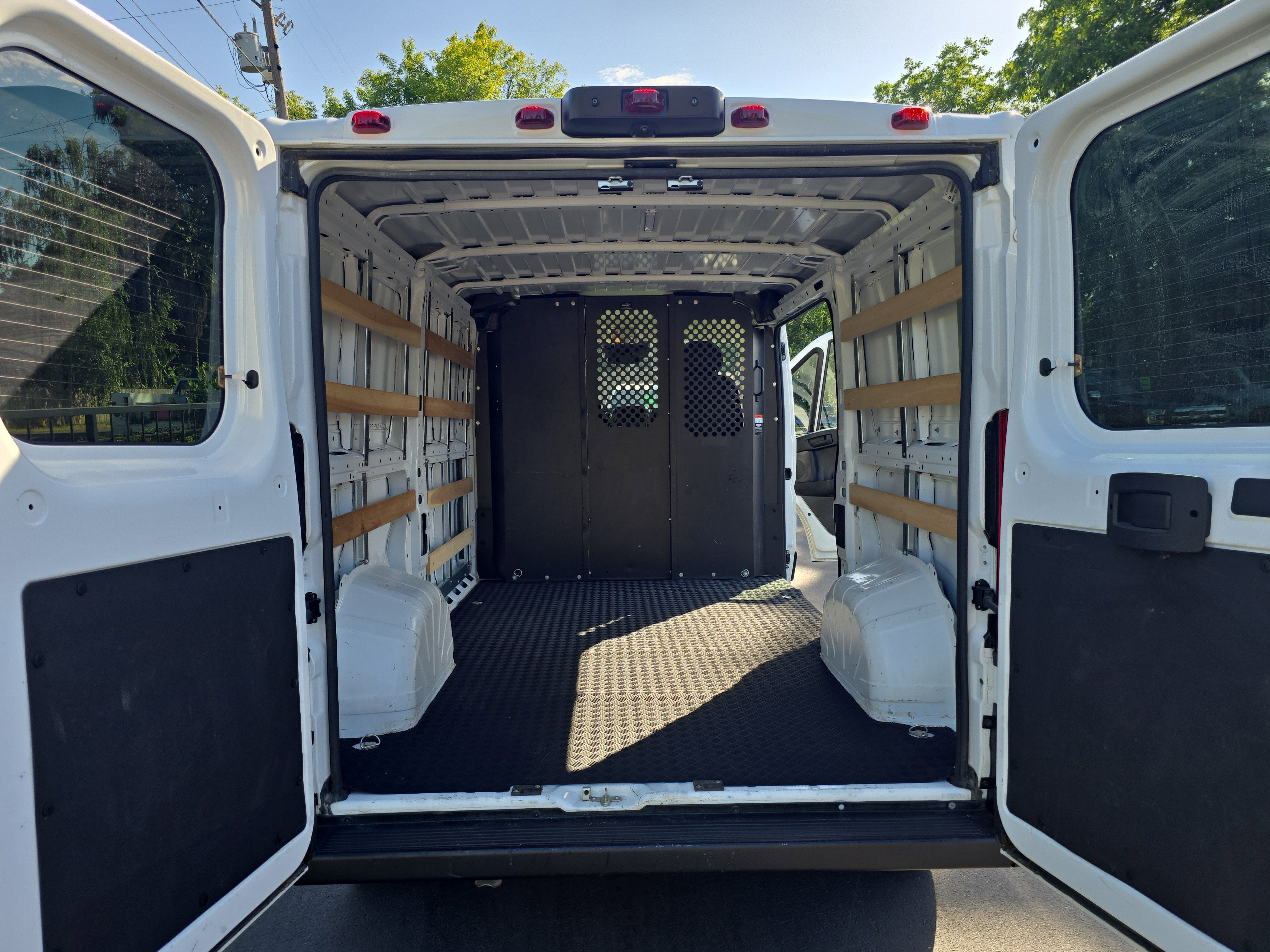 2025 RAM ProMaster Cargo Van Tradesman