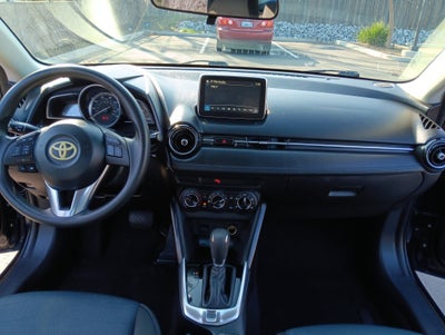 2017 Toyota Yaris iA Auto (Natl)