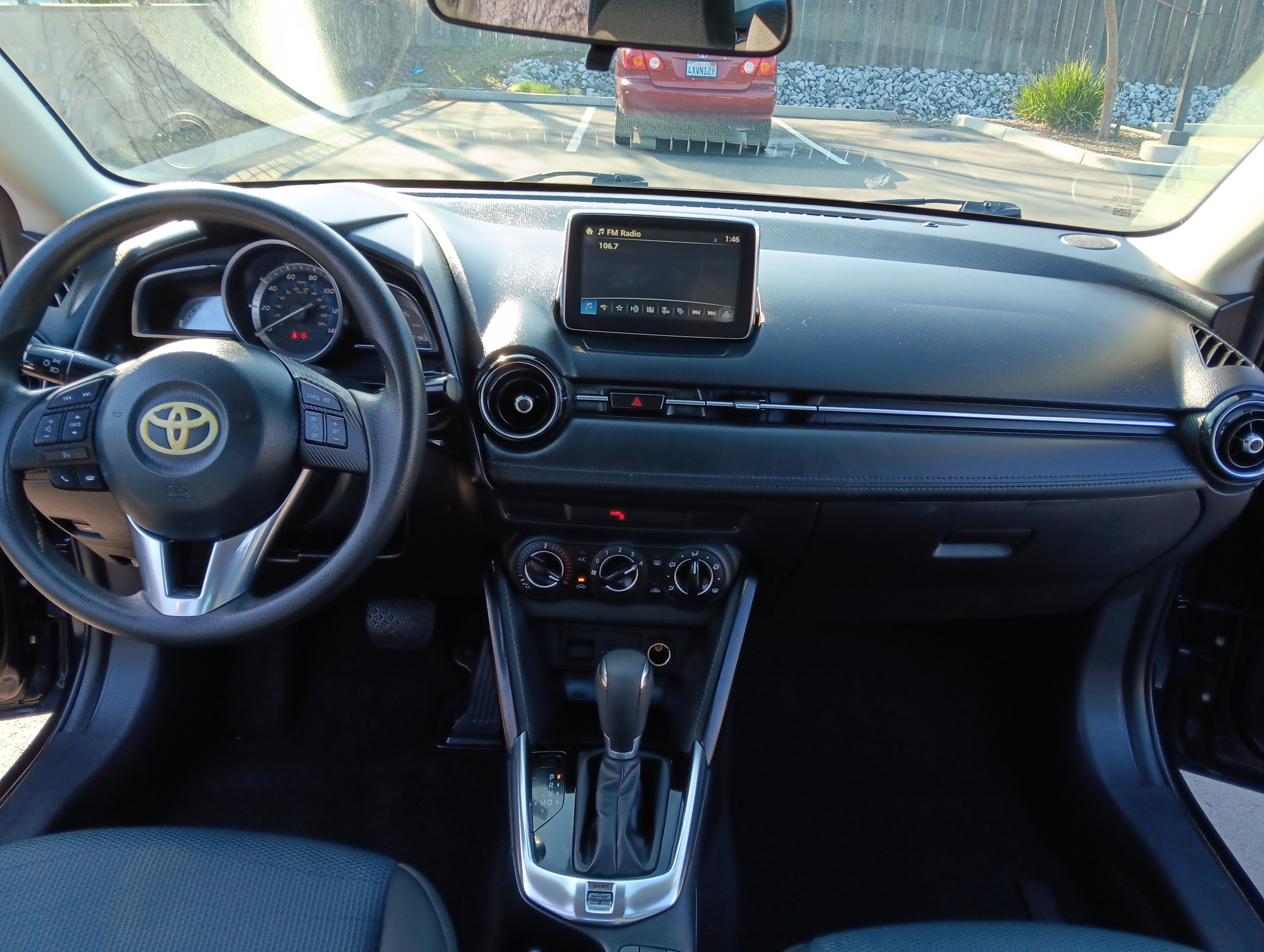 2017 Toyota Yaris iA Auto (Natl)