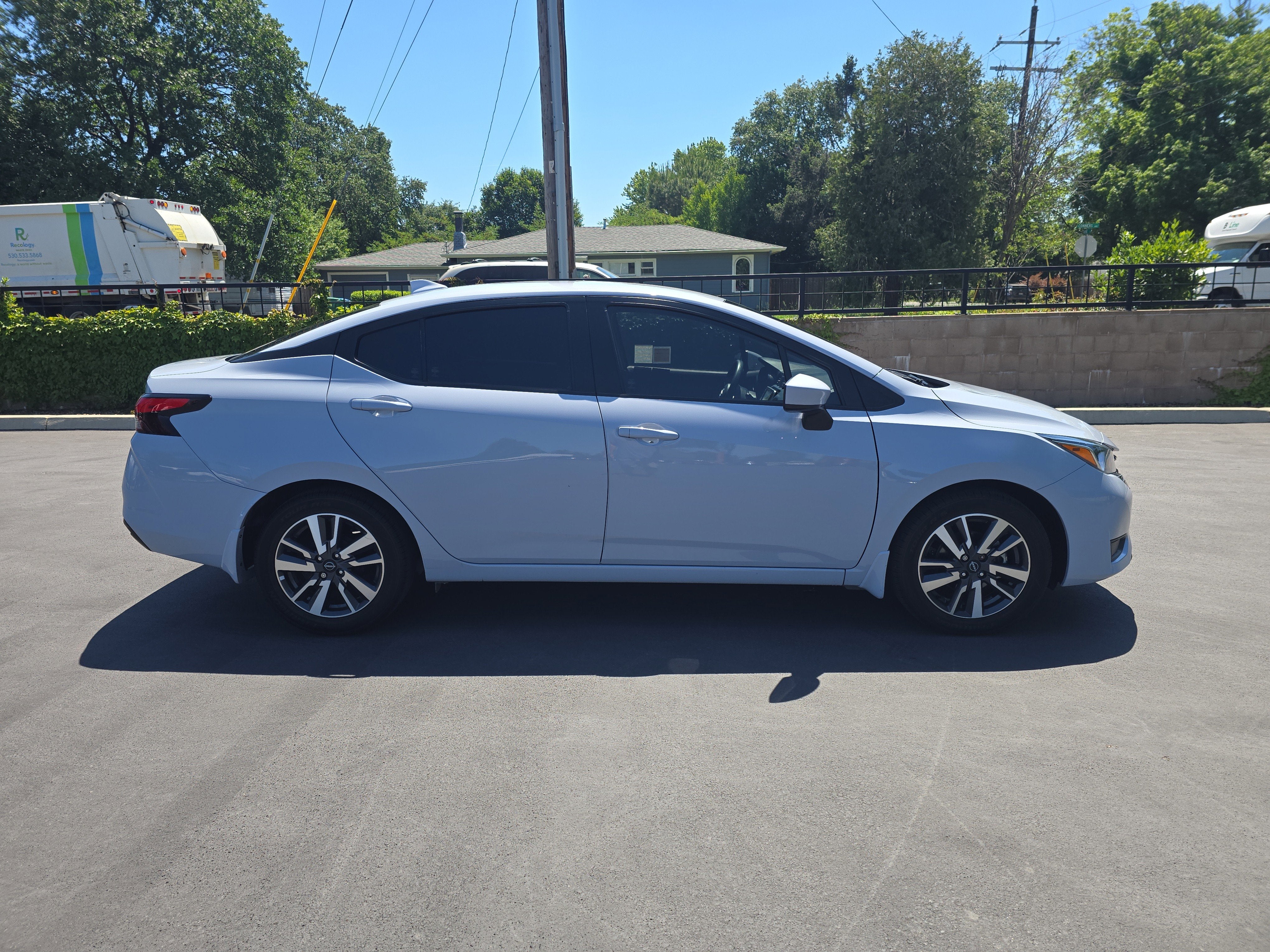 2024 Nissan Versa SV