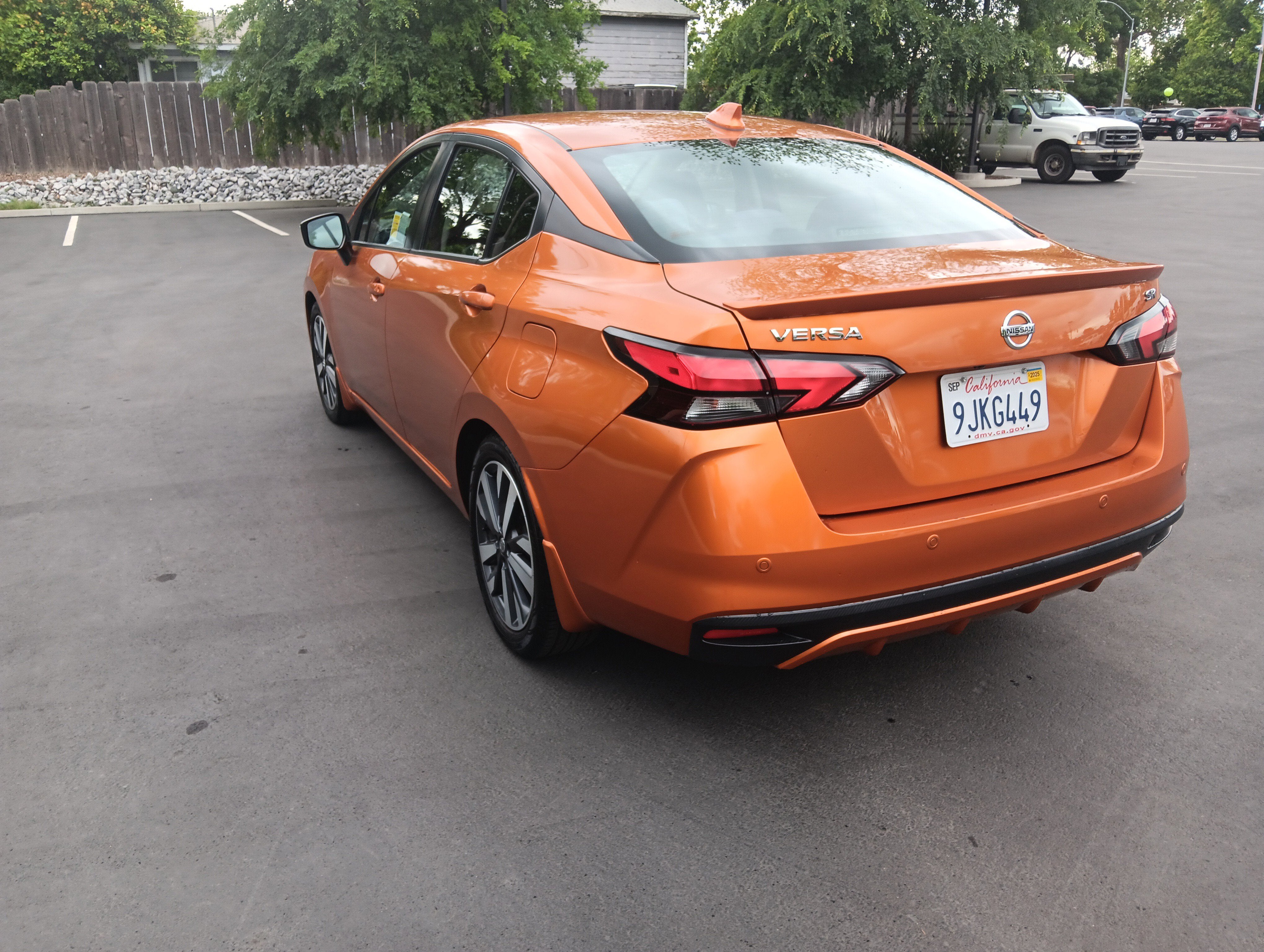 2020 Nissan Versa SR