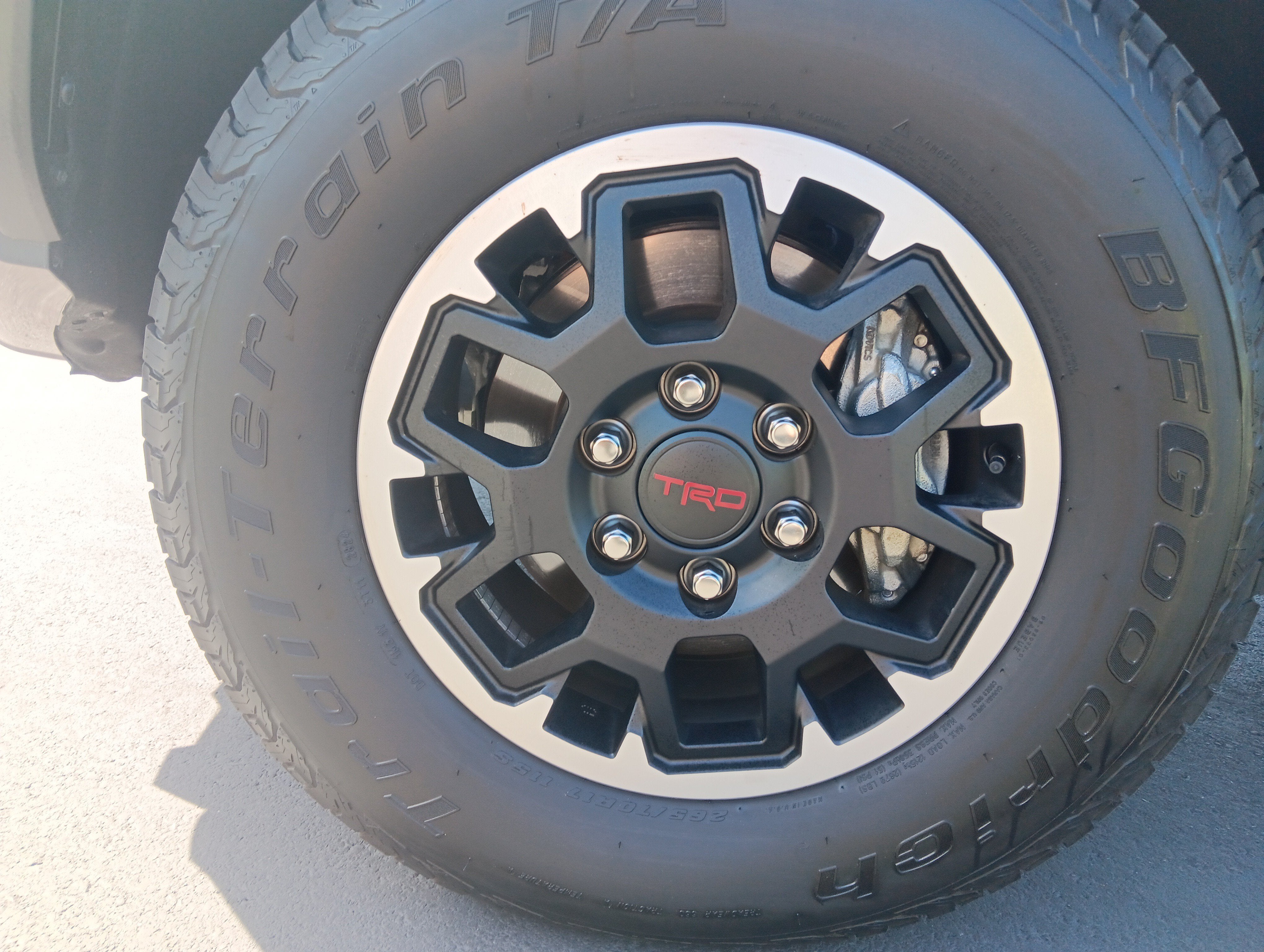 2024 Toyota Tacoma TRD Off Road