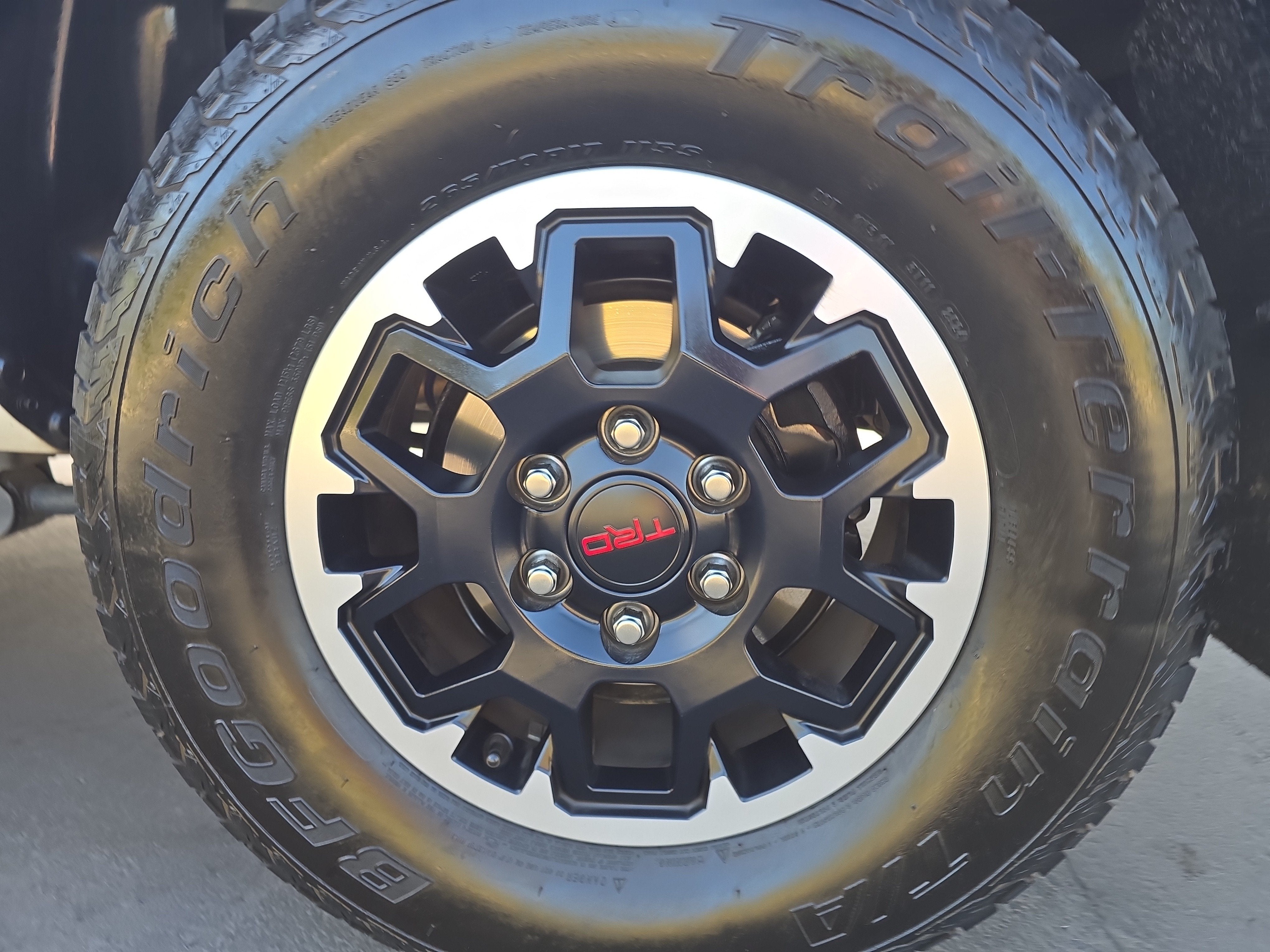2024 Toyota Tacoma 4WD TRD Off Road
