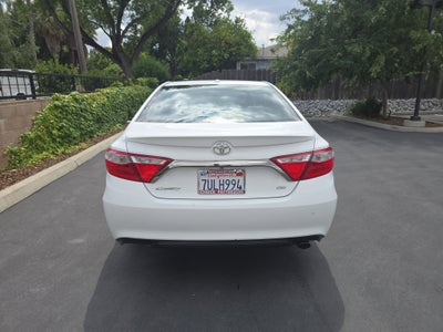 2017 Toyota Camry SE
