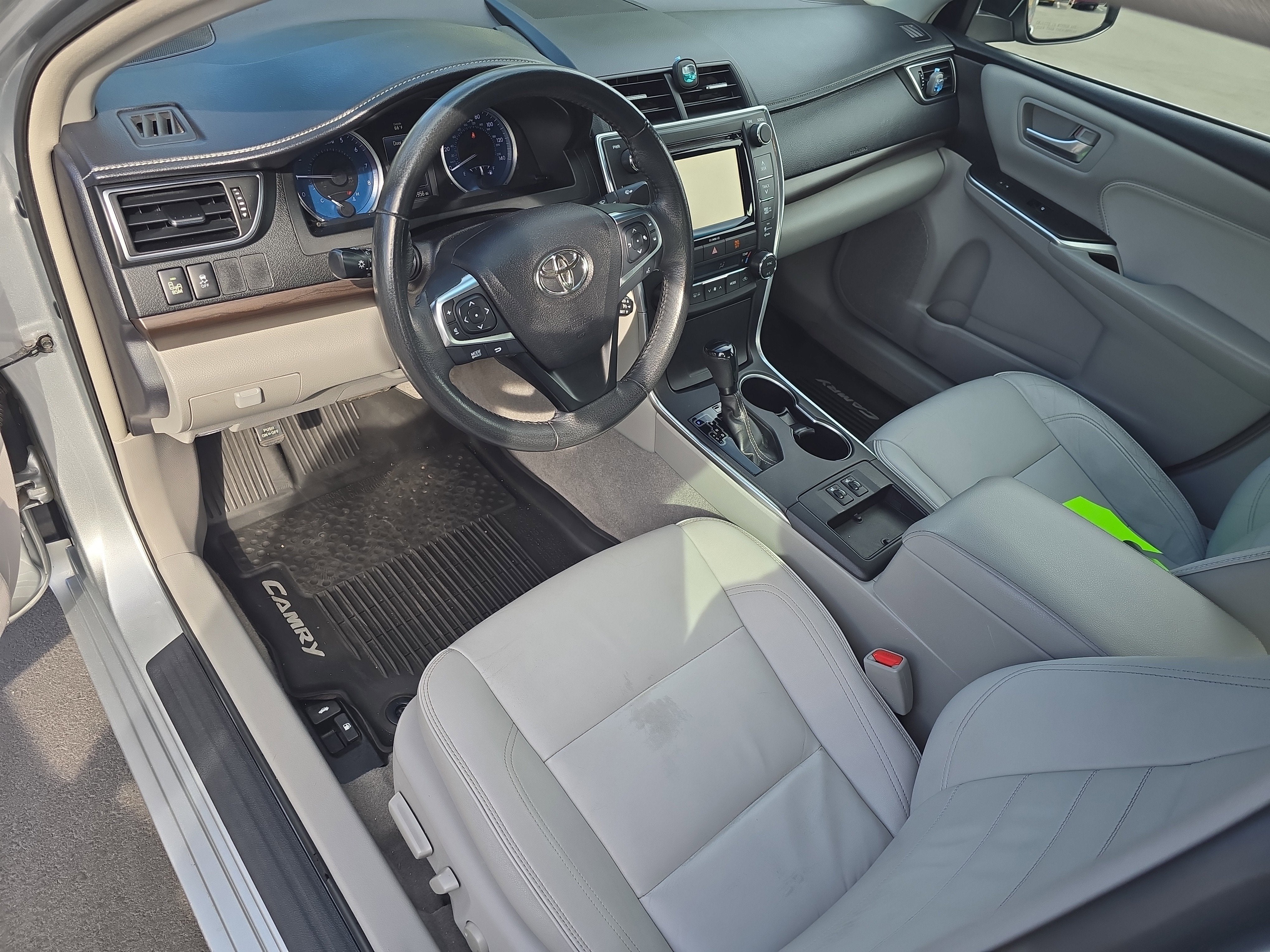 2017 Toyota Camry XLE