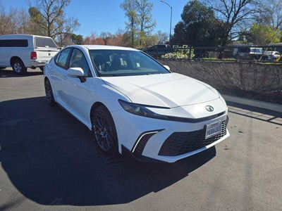 2026 Toyota Camry SE