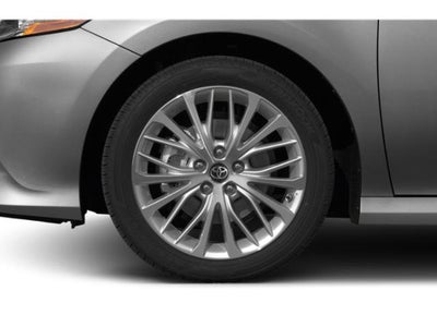 2020 Toyota Camry Hybrid XLE