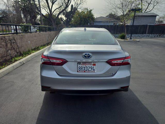 2020 Toyota Camry Hybrid XLE