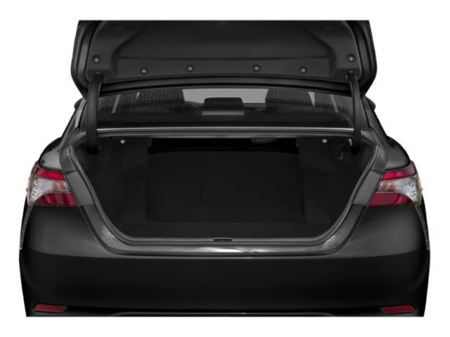2020 Toyota Camry SE - Photo 34