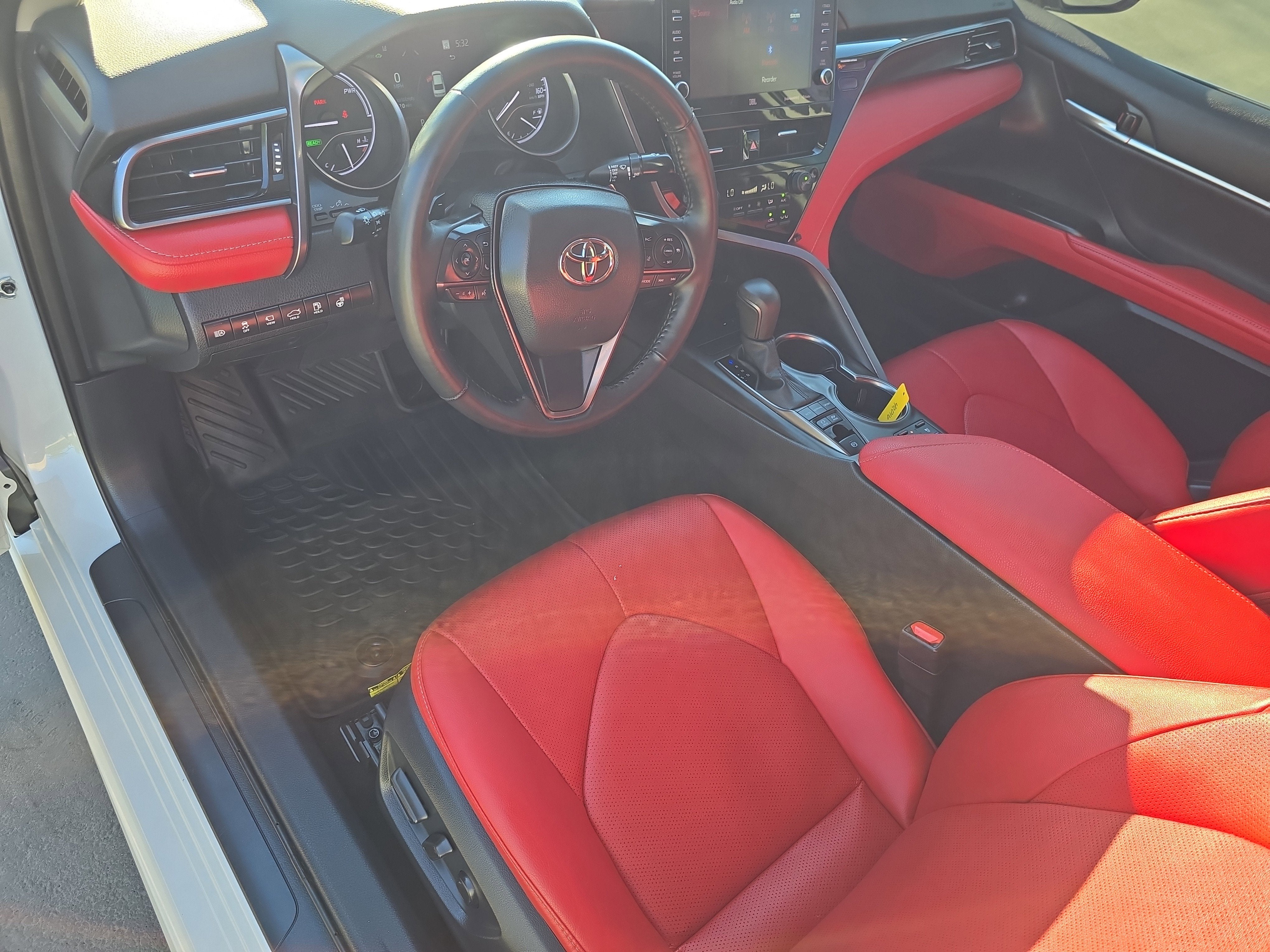 2024 Toyota Camry Hybrid XSE