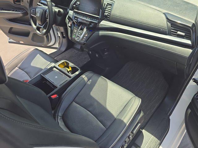 2025 Honda Odyssey Elite - Photo 23