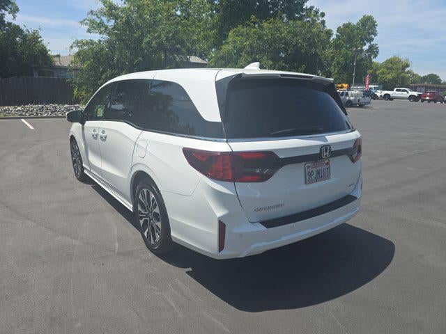 2025 Honda Odyssey Elite - Photo 18