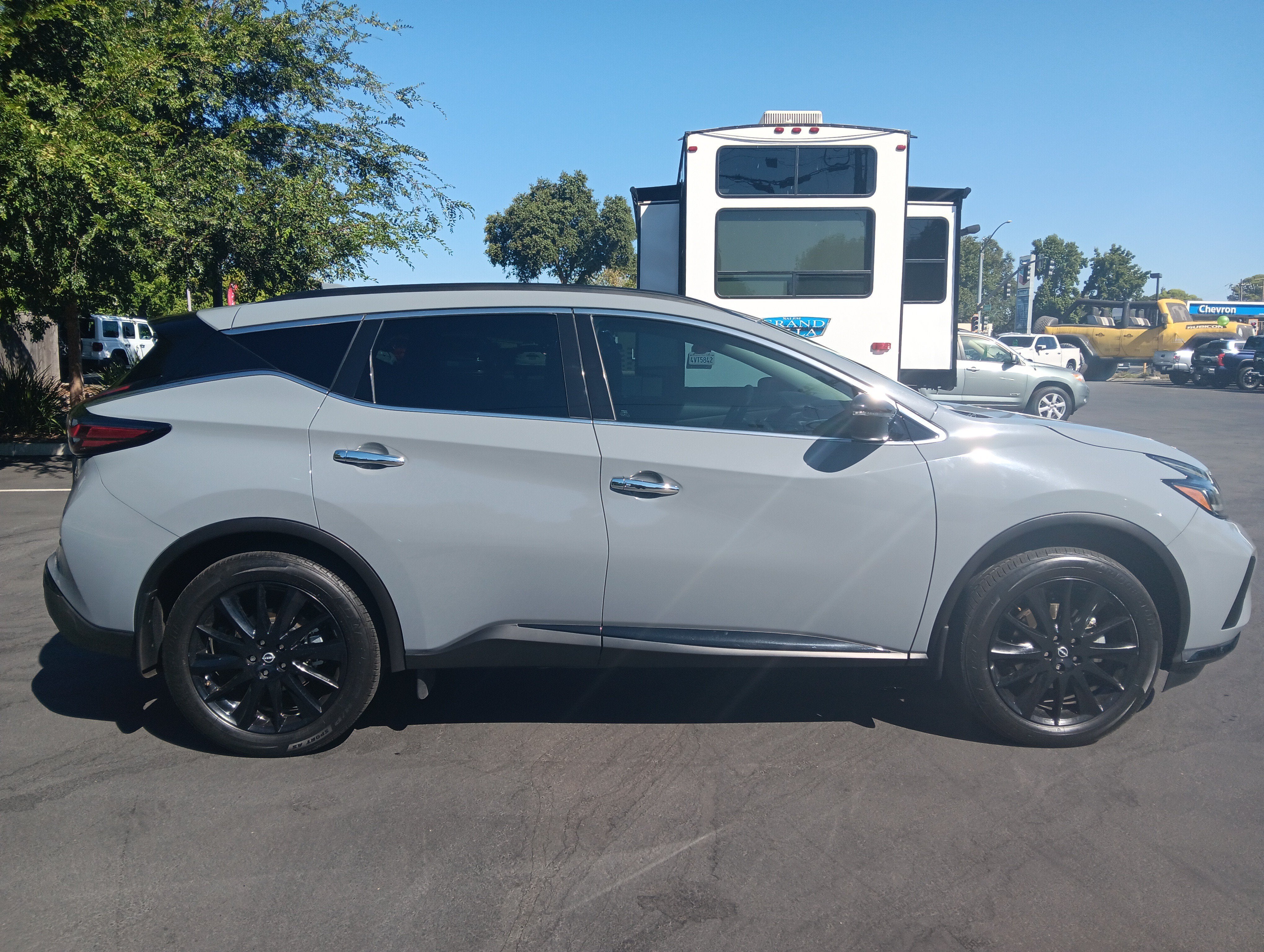 2024 Nissan Murano SV
