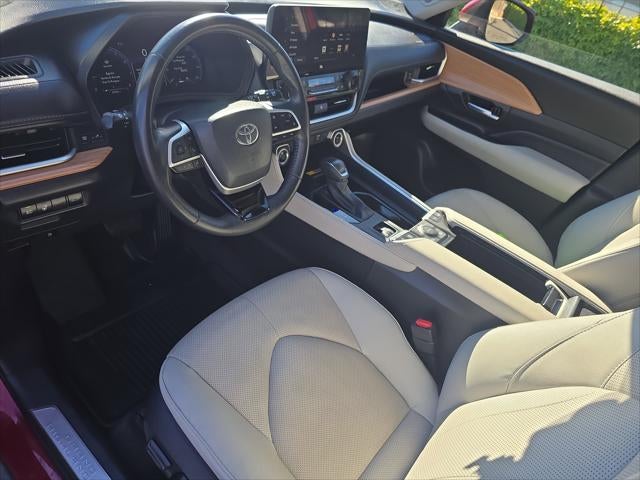 2024 Toyota Grand Highlander Limited - Photo 18