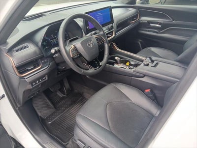 2025 Toyota Grand Highlander Hybrid MAX Platinum