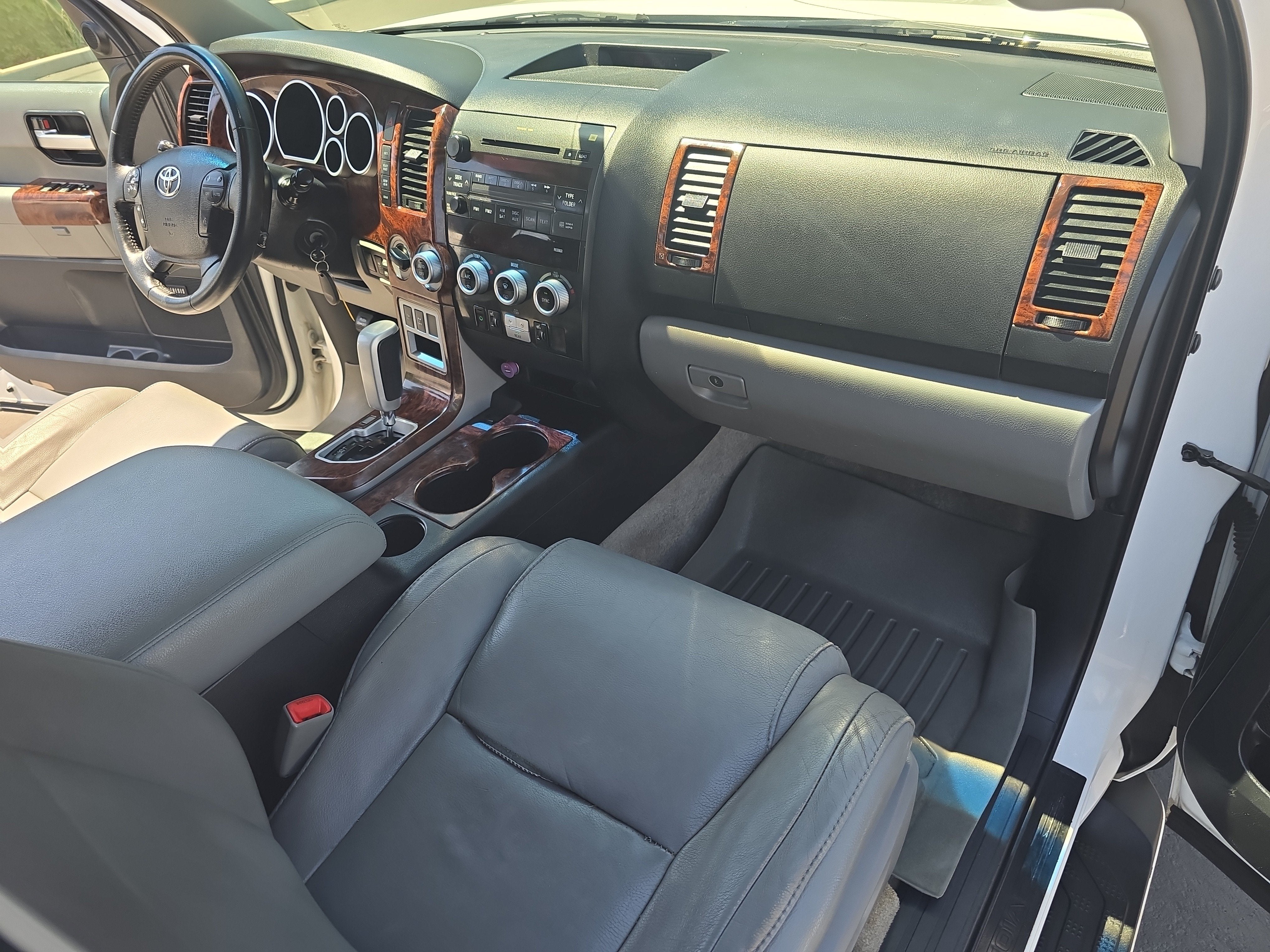 2008 Toyota Sequoia Ltd