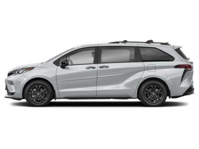 2025 Toyota Sienna XSE