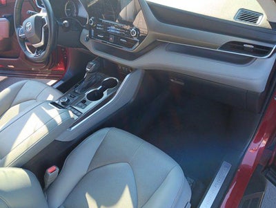2022 Toyota Highlander Limited