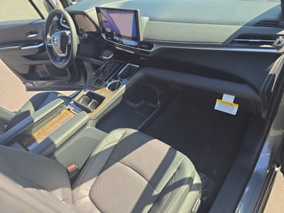 2026 Toyota Sienna Platinum