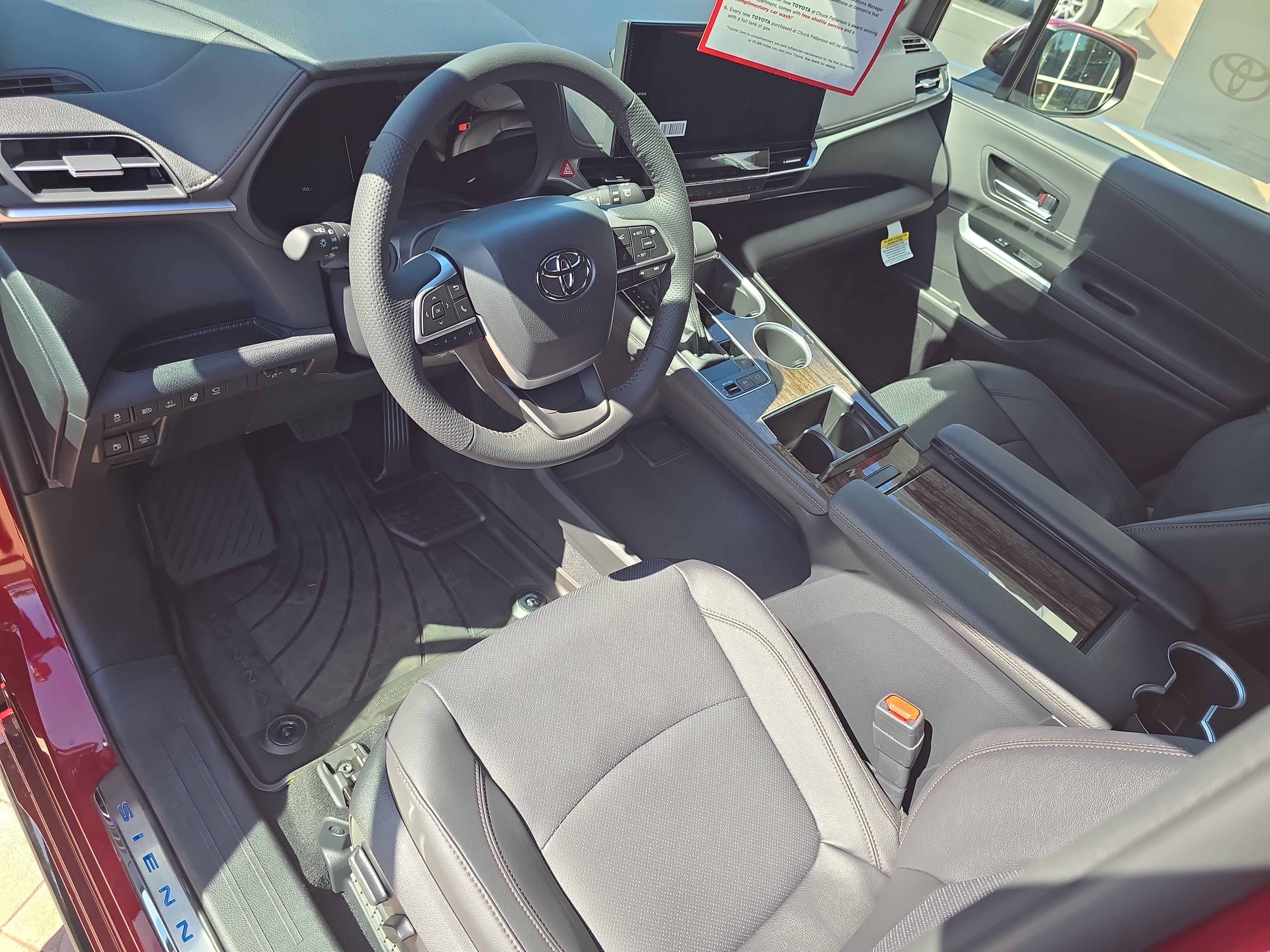 2026 Toyota Sienna Platinum