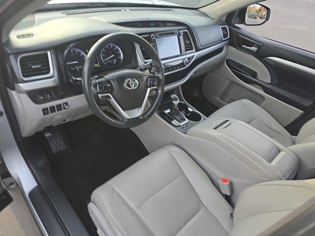 2017 Toyota Highlander XLE