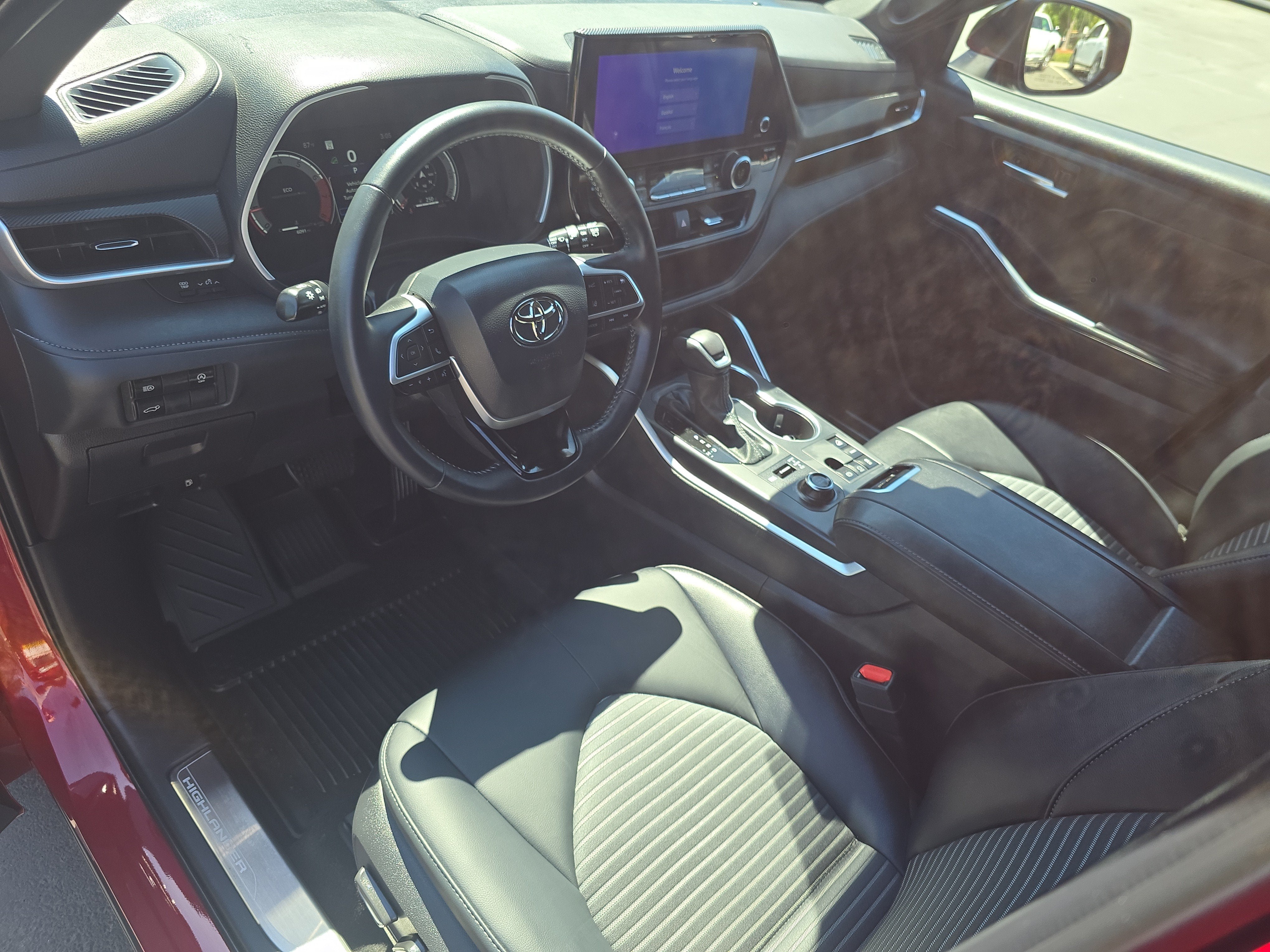 2026 Toyota Highlander XSE