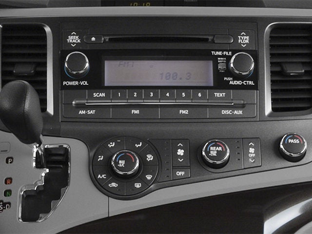 2014 Toyota Sienna LE