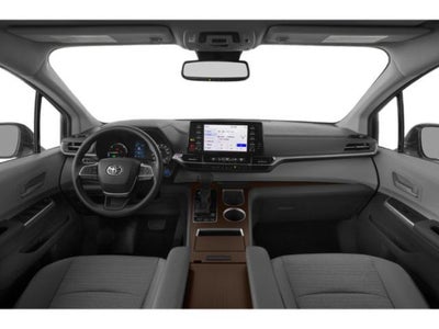 2022 Toyota Sienna LE
