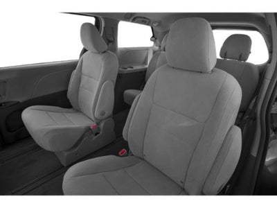 2018 Toyota Sienna LE